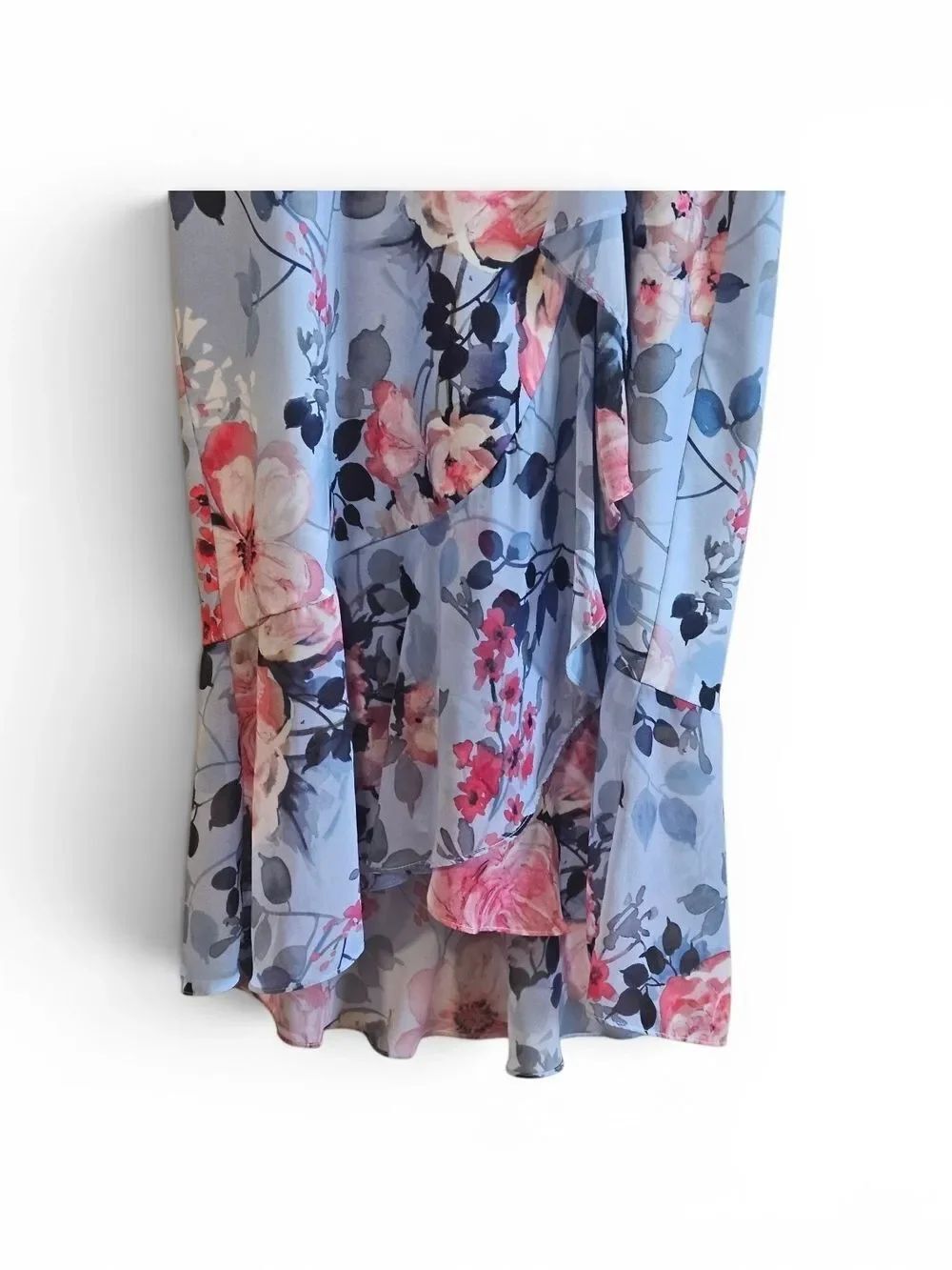 Adrianna Papell Light Blue Floral V-Neck Dress Size 6 - Picture 3 of 5